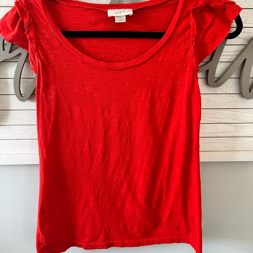 Orange/red top loft